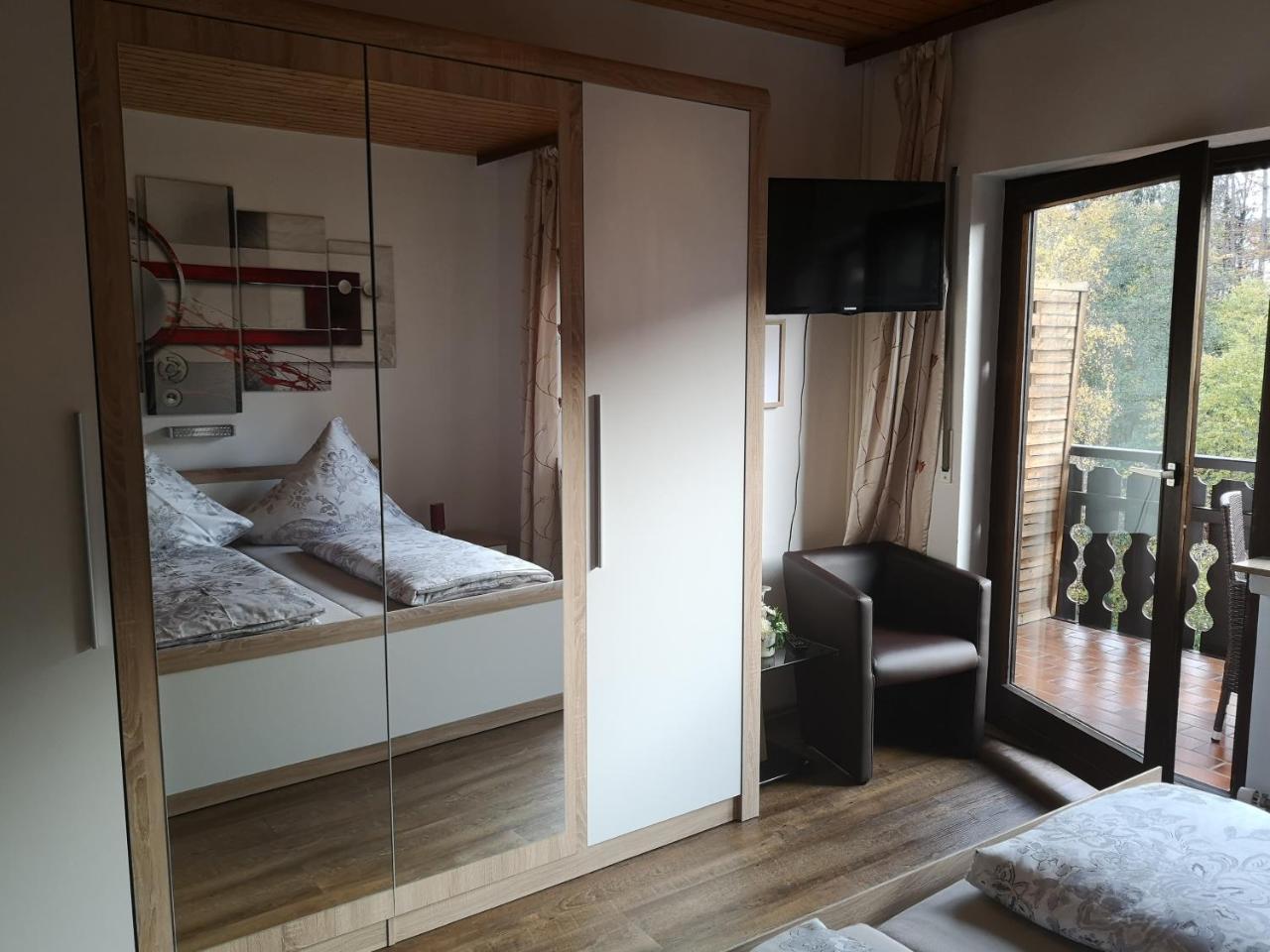 Hotel Waldsee Валдахтал Екстериор снимка